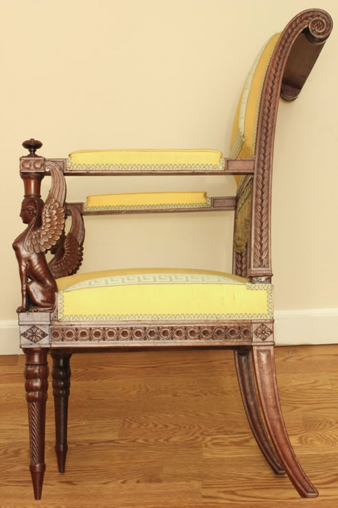 Louis XVI acajou suite consisting of two armchairs and a canap