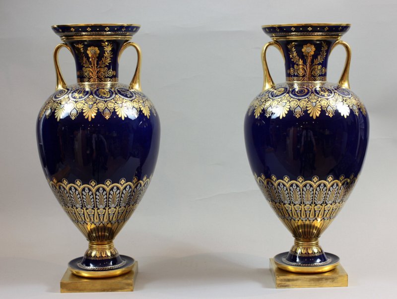 Sevres vase Etrusque Turpin