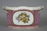 Sèvres cuvette à fleurs with rose marbre ground